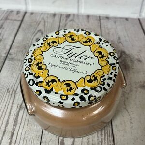 Tyler 22oz WARM SUGAR COOKIE Bougie Perfumed Candle HER WORLD WE JUST LIVE IN IT